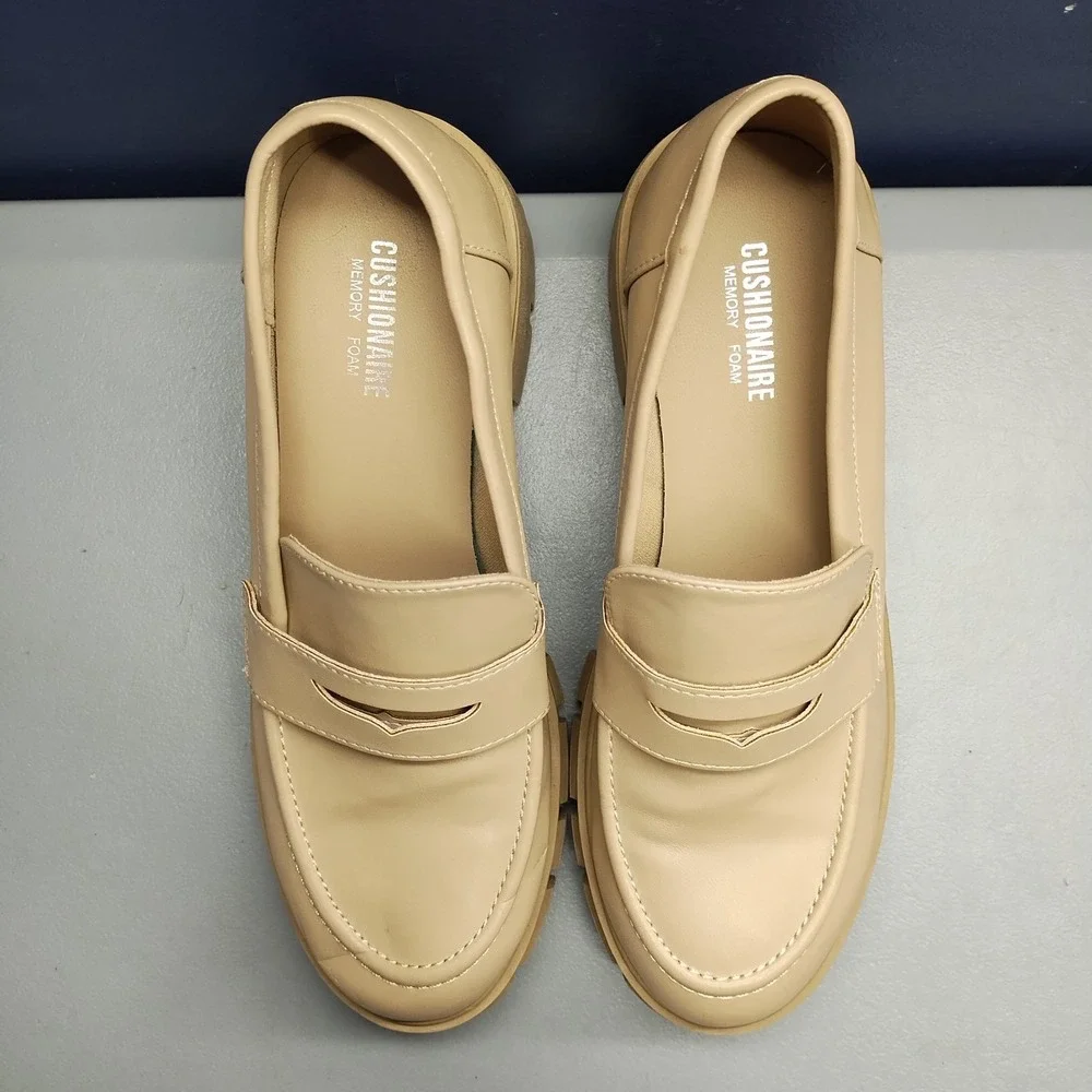 Cushionaire Pierce Platform Lug Loafers Womens 7W Tan Synthetic Memory‎ Foam EUC